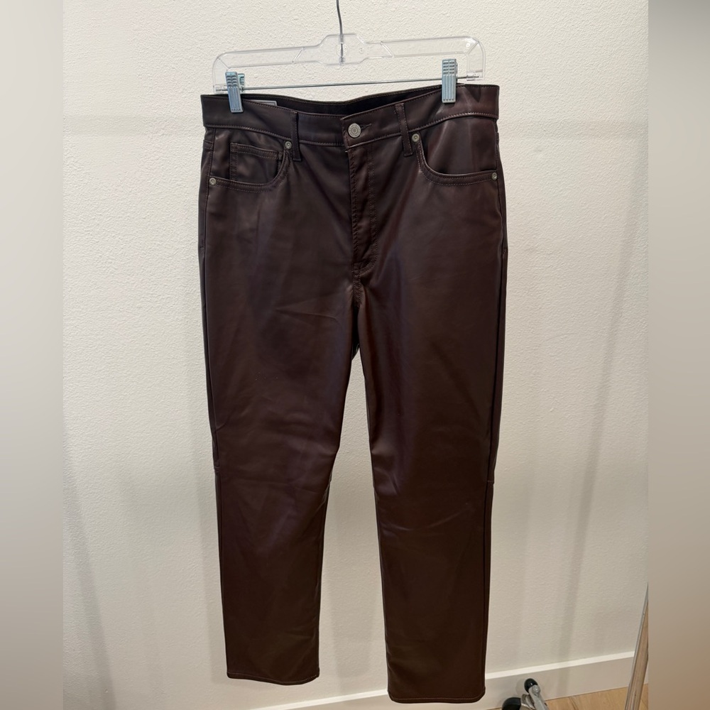 GAP Women’s Dark Brown Straight Leg Jeans